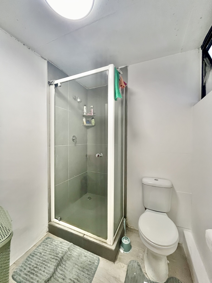 2 Bedroom Property for Sale in Observatory Western Cape
